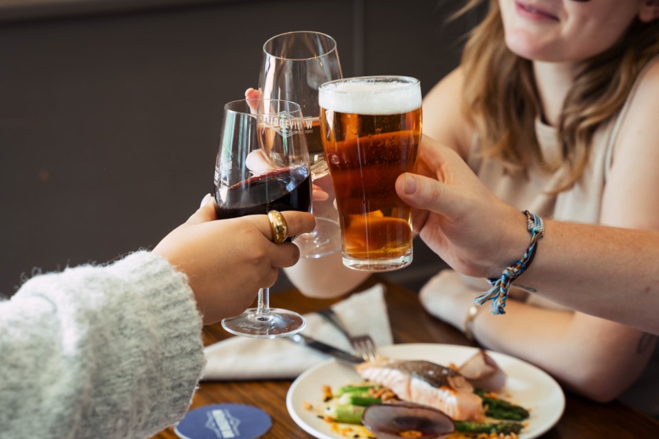Discover Bridgeview Hotel - The Best Pub in Willoughby
